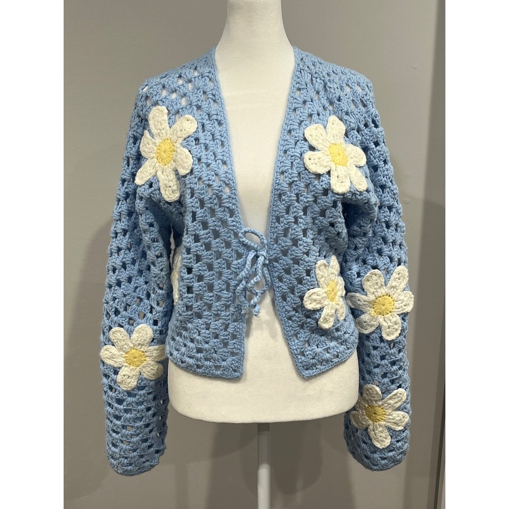 Boho Luna Ivy Blue Crochet Daisy Floral Granny Square Cropped Cardigan Sweater M